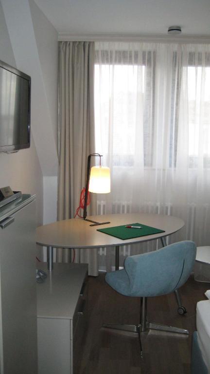Design Hotel Zollamt Kaiserslautern Ruang foto