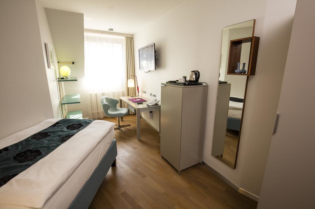 Design Hotel Zollamt Kaiserslautern Bagian luar foto