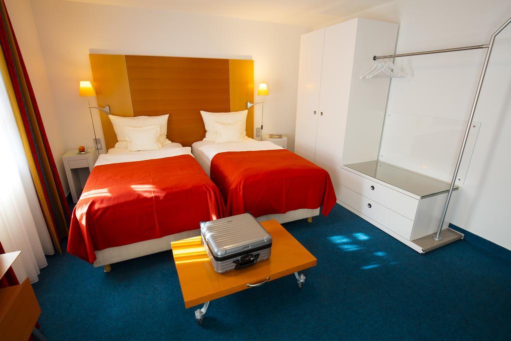 Design Hotel Zollamt Kaiserslautern Bagian luar foto