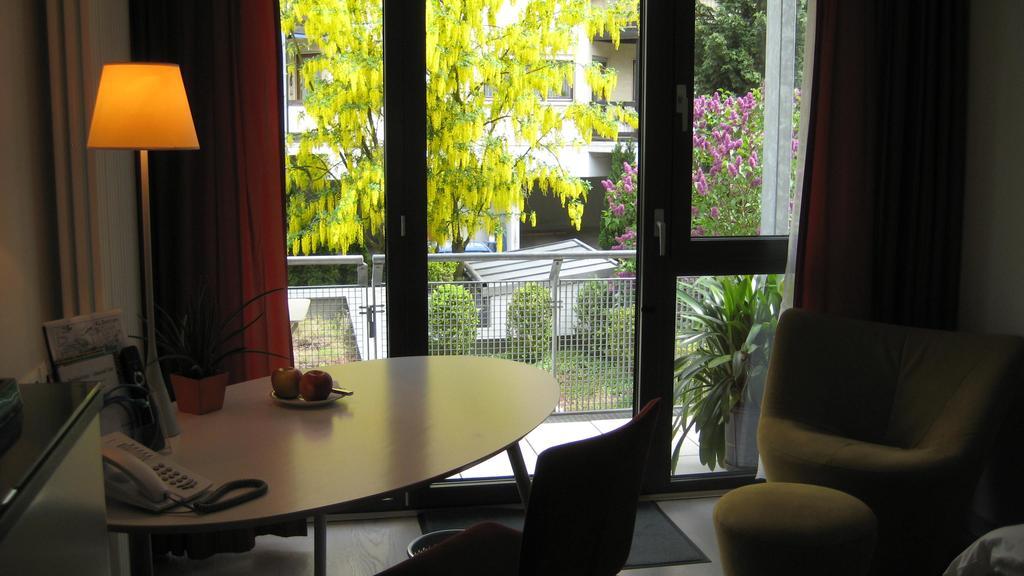 Design Hotel Zollamt Kaiserslautern Bagian luar foto