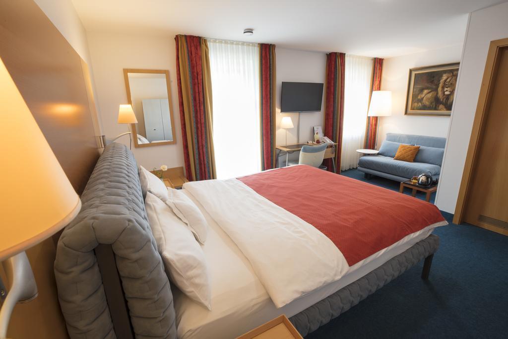 Design Hotel Zollamt Kaiserslautern Bagian luar foto