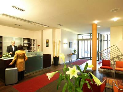 Design Hotel Zollamt Kaiserslautern Bagian luar foto
