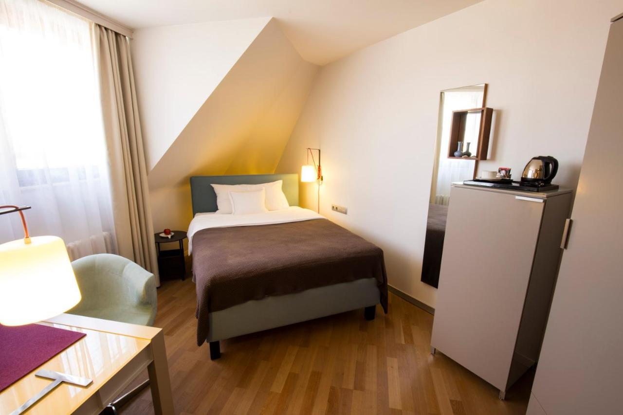 Design Hotel Zollamt Kaiserslautern Bagian luar foto